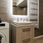 Apartman Skylark - Tokyo Penthouse With Jacuzzi, Movie Theater & Panoramic View