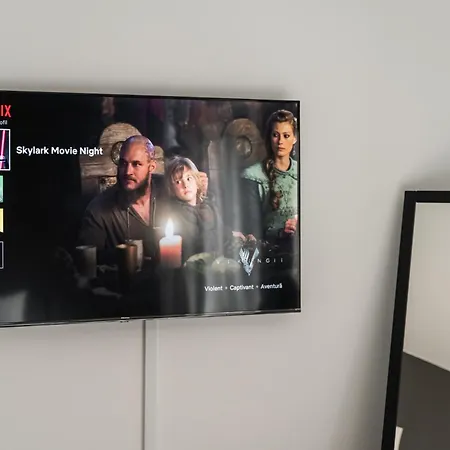 Skylark - Tokyo Penthouse With Jacuzzi, Movie Theater & Panoramic View Brasov