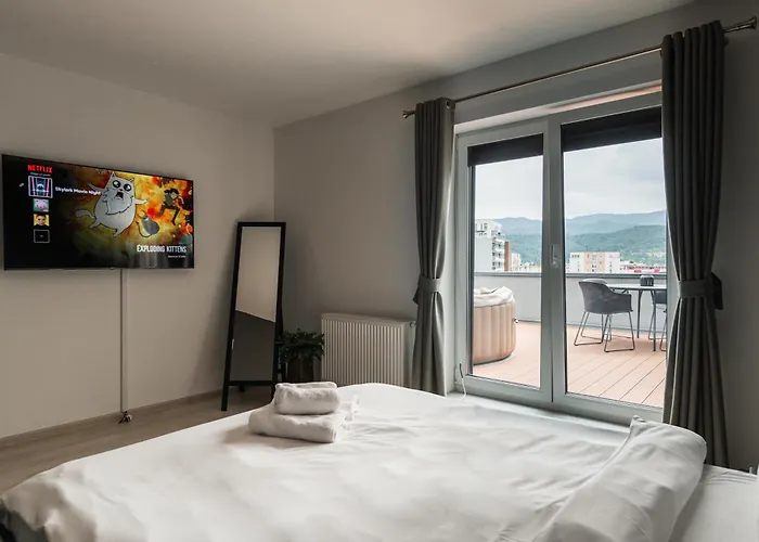 Skylark - Tokyo Penthouse With Jacuzzi, Movie Theater & Panoramic View