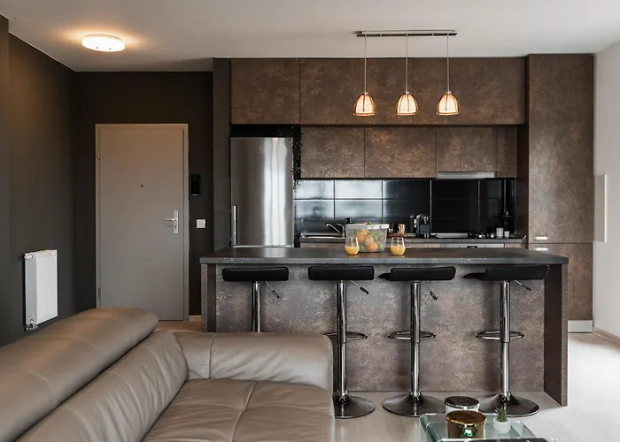 Skylark - Tokyo Penthouse With Jacuzzi, Movie Theater & Panoramic View *