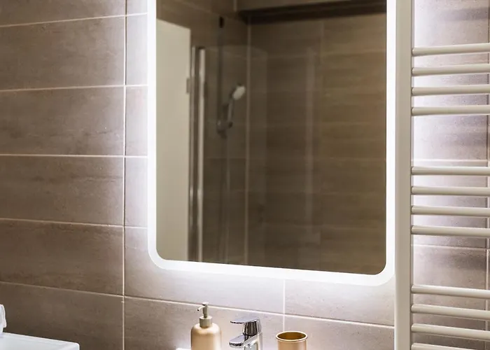 Skylark - Tokyo Penthouse With Jacuzzi, Movie Theater & Panoramic View Apartment *