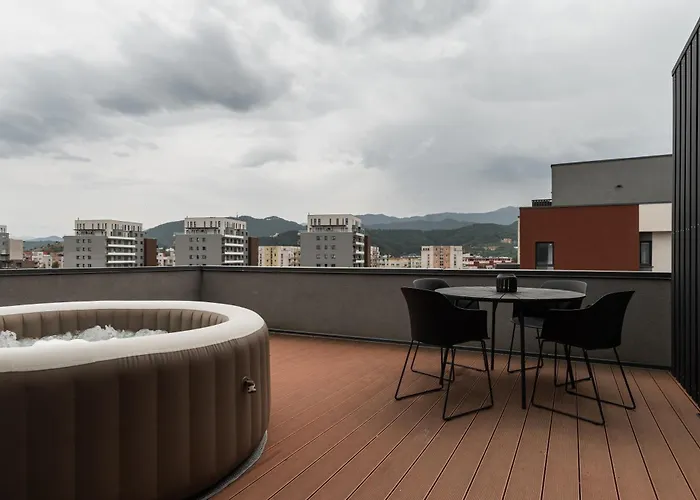 Skylark - Tokyo Penthouse With Jacuzzi, Movie Theater & Panoramic View 아파트 브라쇼브